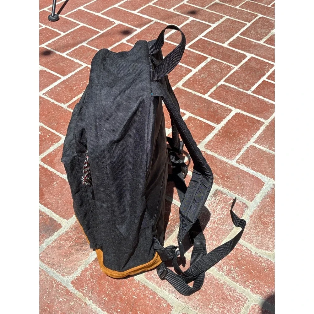 Spalding Backpack Unisex One Size Black Suede Bottom Vintage 90s Gorpcore Bag